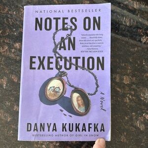 📚 5/$10 book bundle: Notes on an Execution by Danya Kukafka